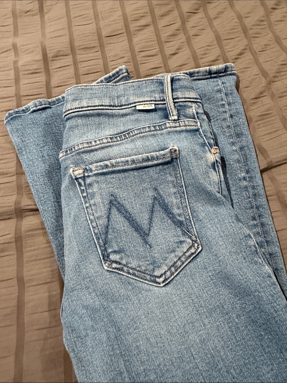 MOTHER Light Wash Women’s Flared Jeans - Light Blue - Picture 5 of 5